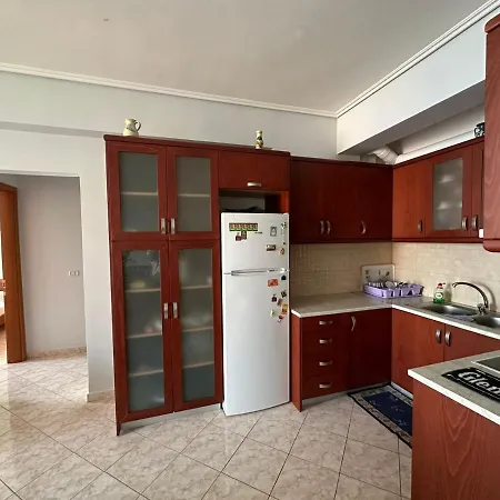 アパート Apartment